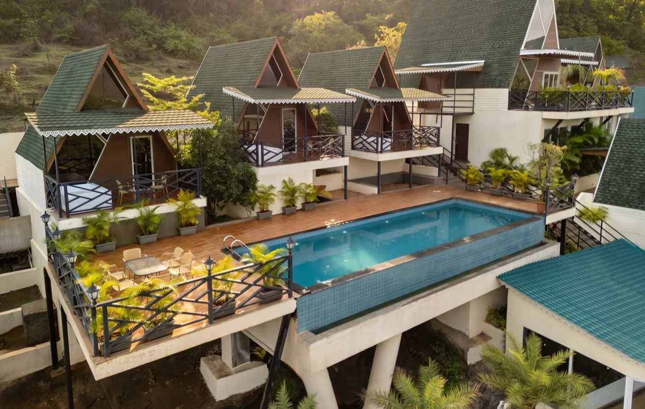 Villa No. 14 — Couple Special with Private Jacuzzi